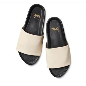 Beek Albatross Cream Platform Leather Sandals size 9